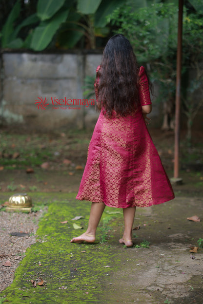 Kasavu-Maroon Red (Onam Special Limited Design)