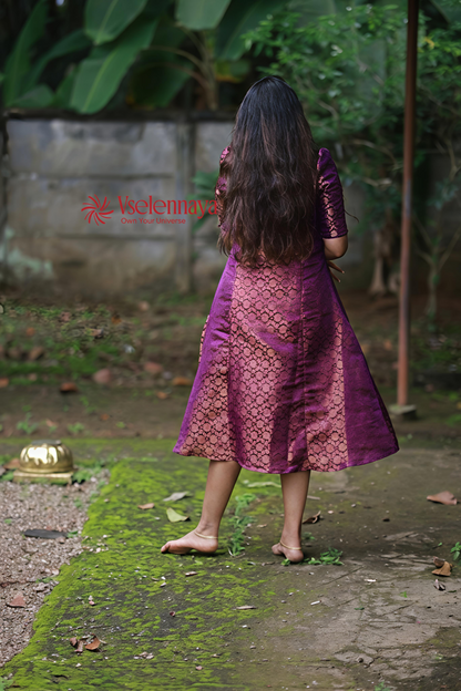 Kasavu-Deep Plum Purple (Onam Special Limited Design)