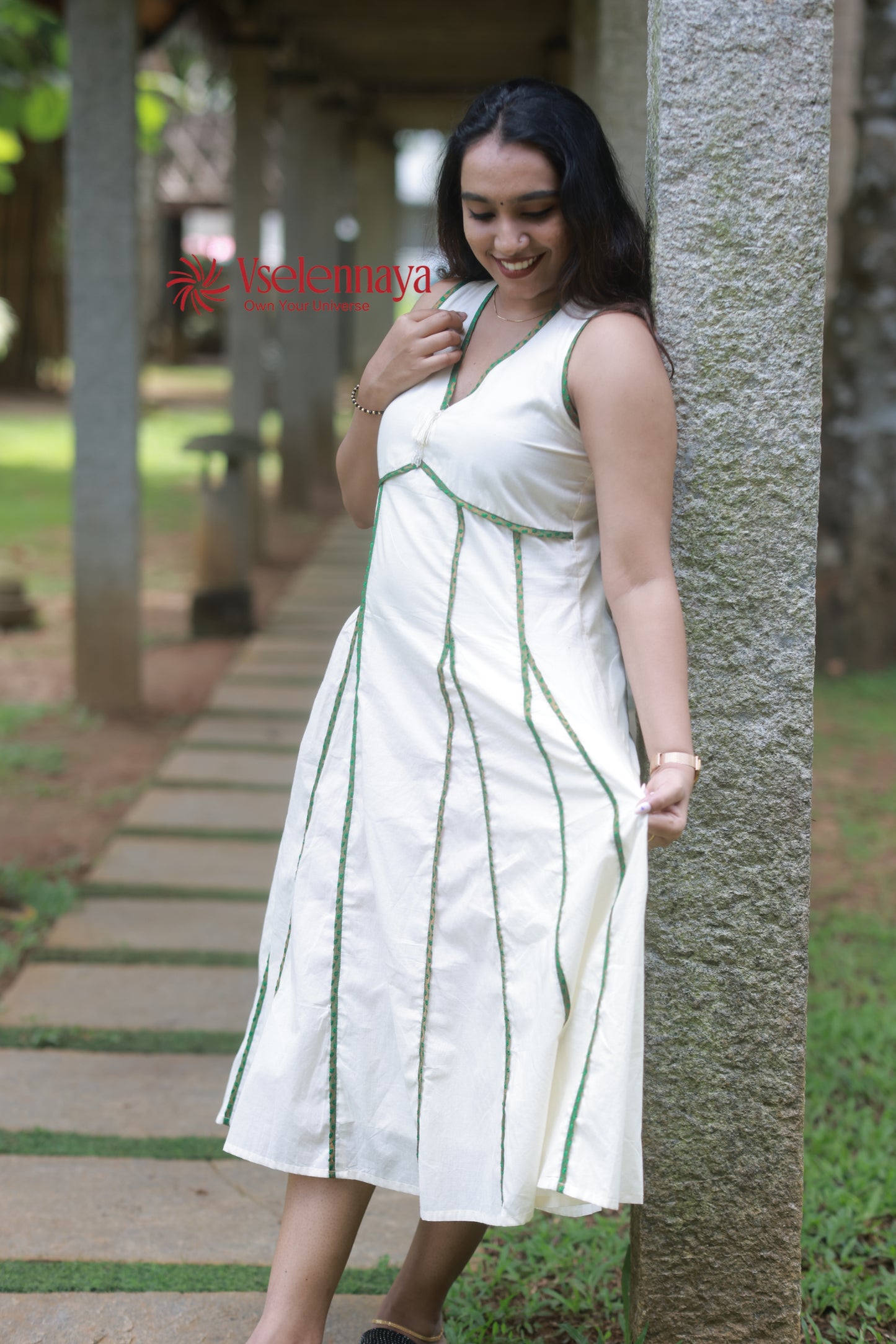 Shathaveri | Off White with Green (Limited Edition)