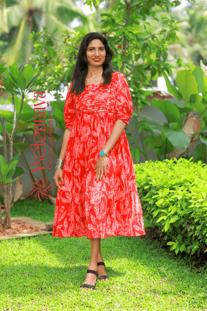 Blind Tuck Dress - Red