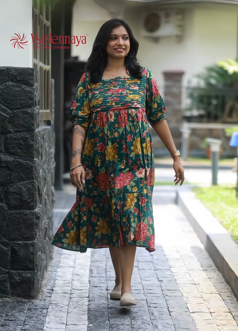 Blind Tuck Dress - Green