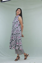 Light Grey Motifs