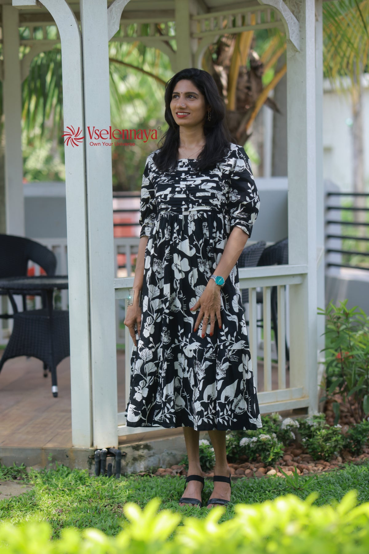 Blind Tuck Dress - Black