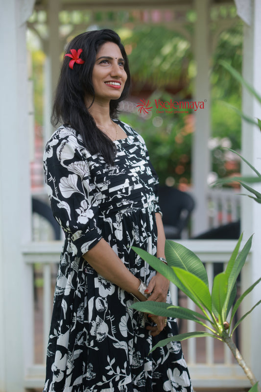 Blind Tuck Dress - Black