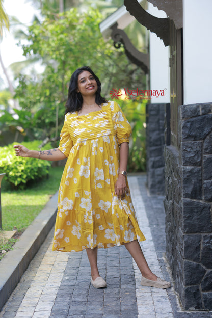 Blind Tuck Dress - Yellow
