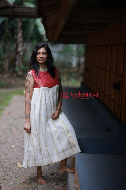 Hemam -Maroon Red with Off-White with Gold Vertical Zari stripes(Onam Special Limited Design)