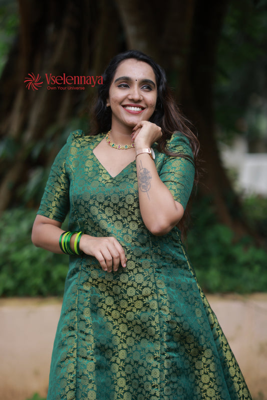 Kasavu-Emerald Green (Onam Special Limited Design)